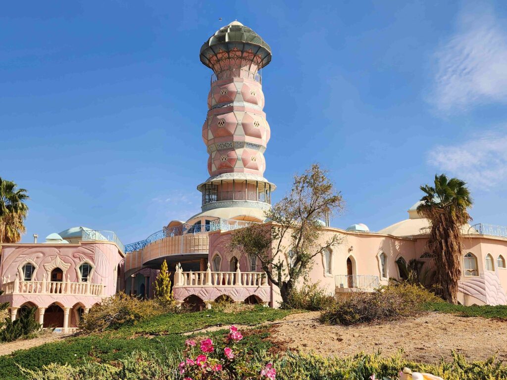 בית האומנים בנאות סמדר